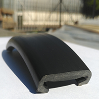 Поручень ПВХ 40*4 (черный)